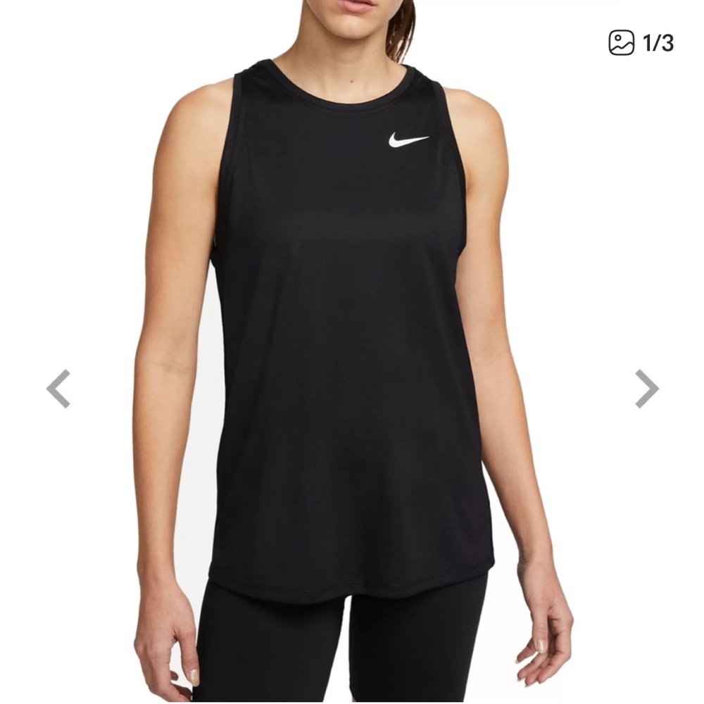 Nike Women's Black Sleeveless Tank